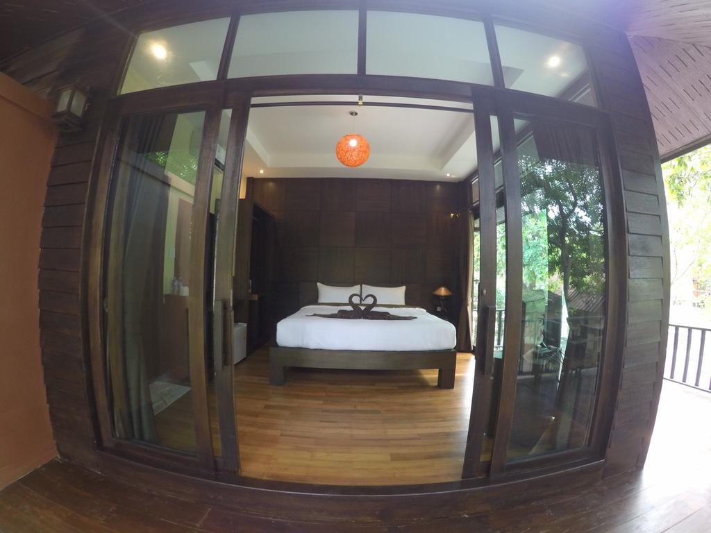 Lipe Sunset Beach Resort Екстериор снимка